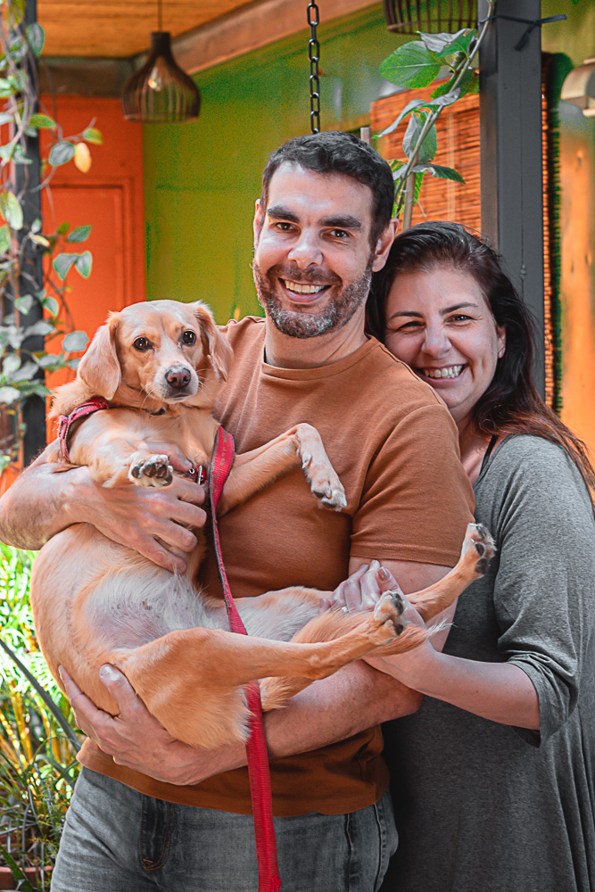 The founders of Teu Living with Manu, the house dog